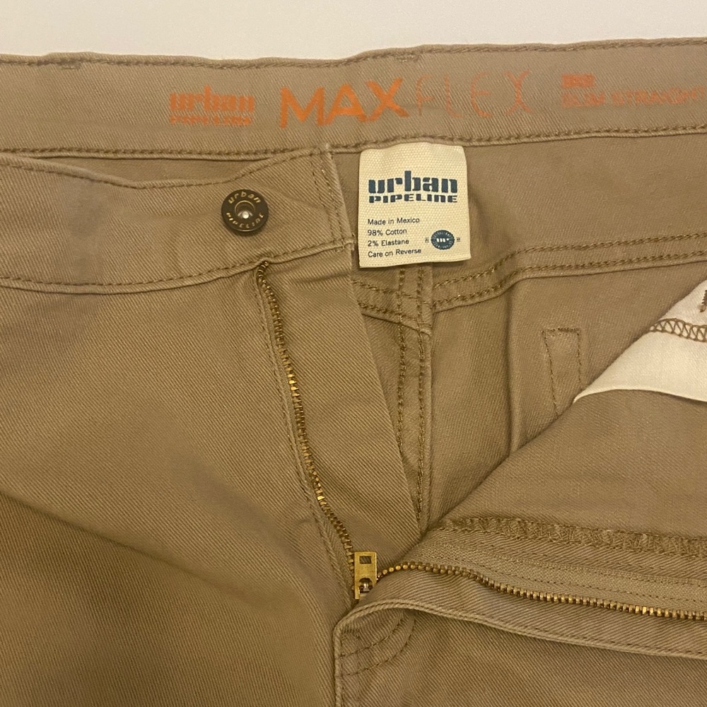 Urban Pipeline Men's Khaki Chinos